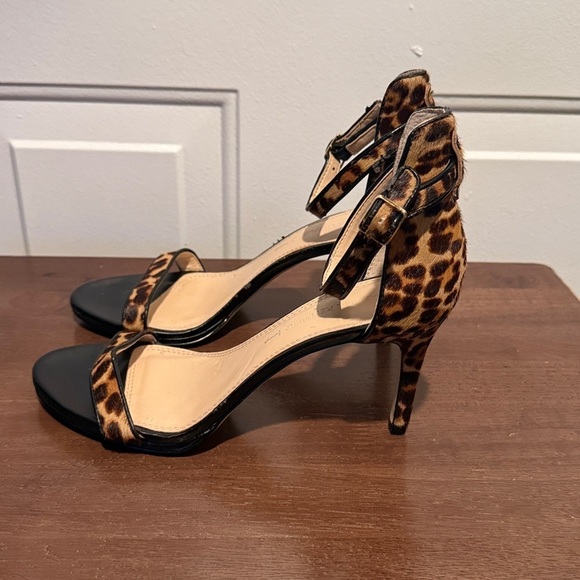 Banana Republic leather/calf hair leopard print heeled sandals Size 8 EUC Sexy - Picture 7 of 13